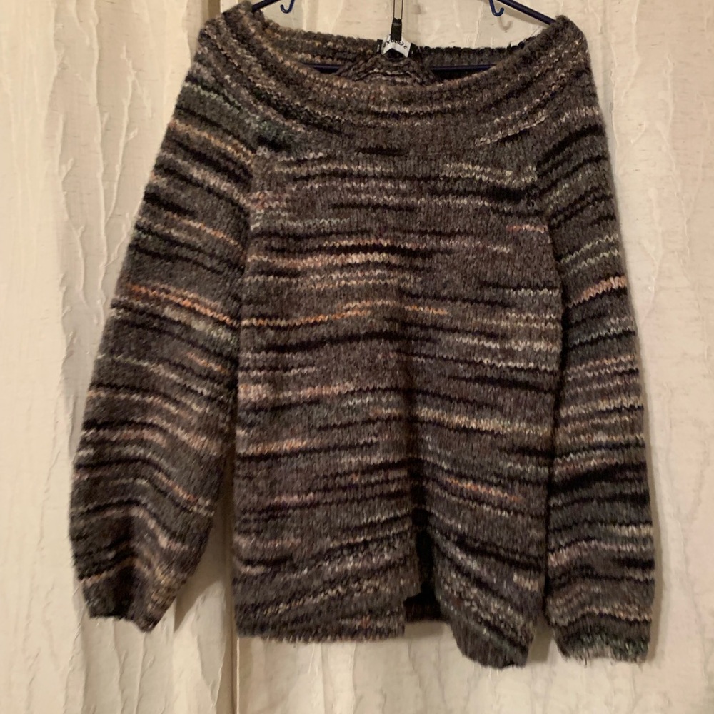 Express Retro oversized knit off the shoulders